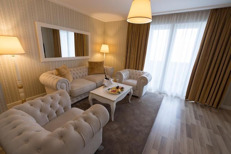 Palace Hotel & Spa - Image 7