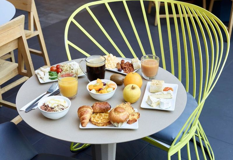 B&B HOTEL Paris Nord 18ème - Image 7