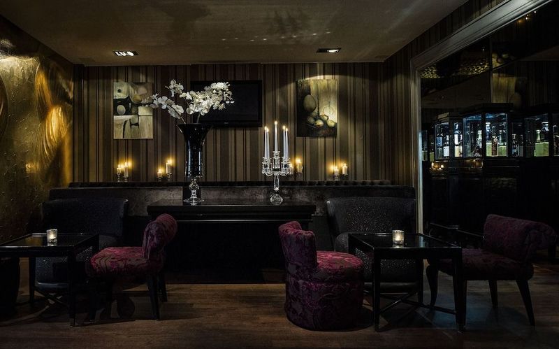Ararat All Suites Hotel - Image 4