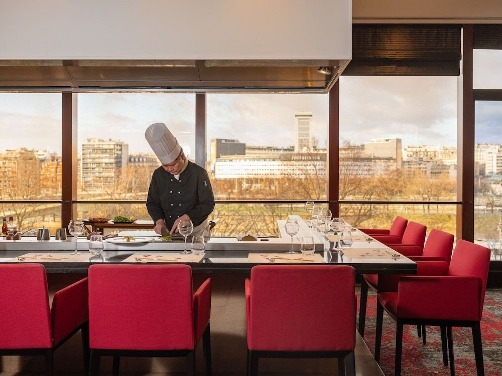 Novotel Paris Centre Tour Eiffel - Image 6