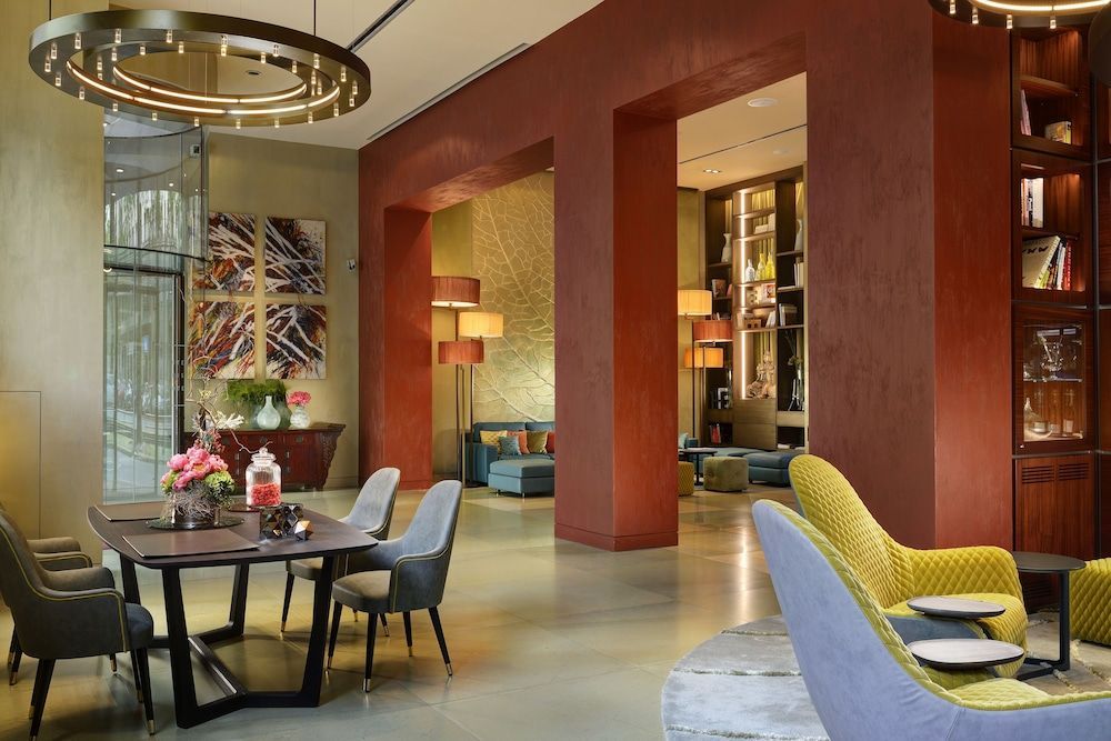 Enterprise Hotel - Image 4