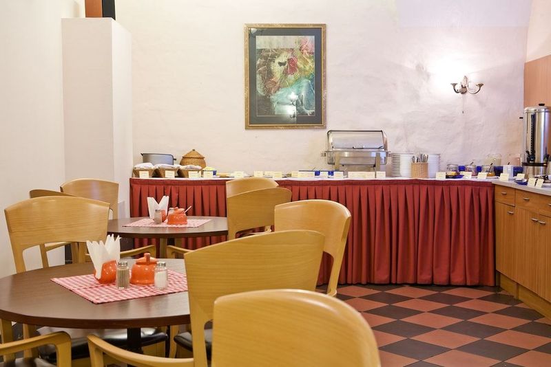 Rija Domus Hotel - Image 5