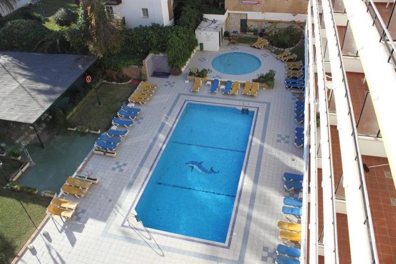 Apartamentos Buensol - Image 4