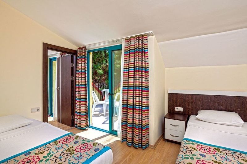 Dosi Hotel - Image 8