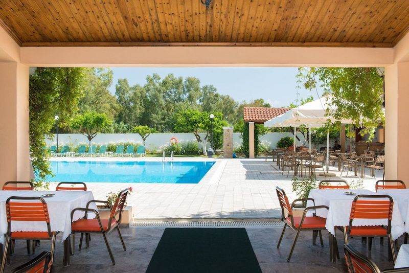 Sunset Hotel Corfu - Image 10