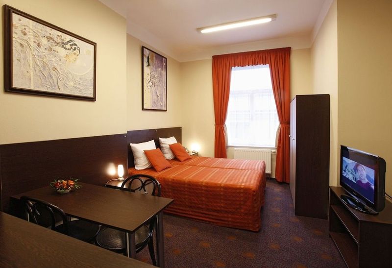Anyday Apartments - Image 10