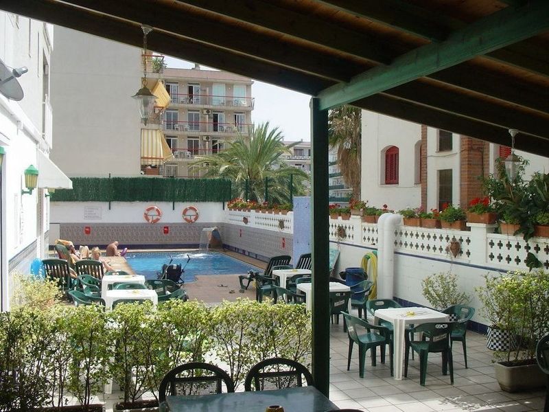 Casablanca Suites - Image 3