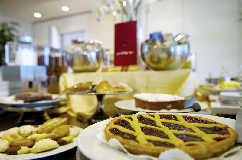 Mercure Rimini Artis - Image 8