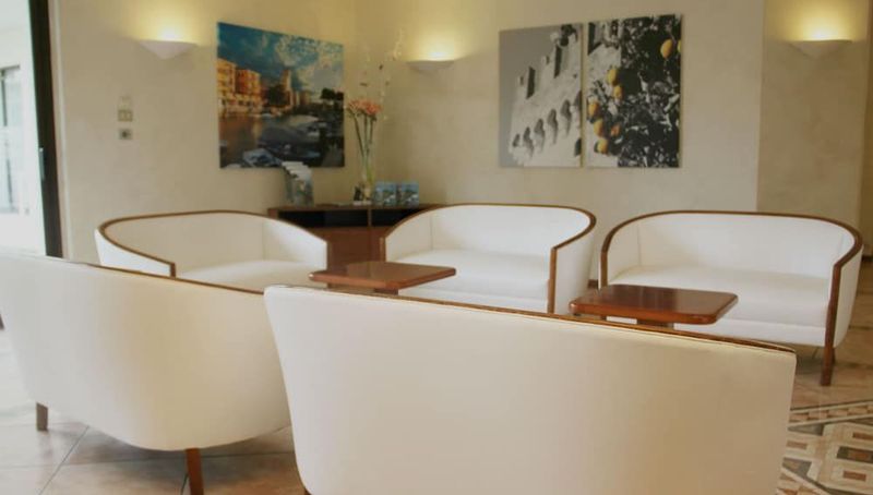 Hotel Porto Azzurro - Image 10