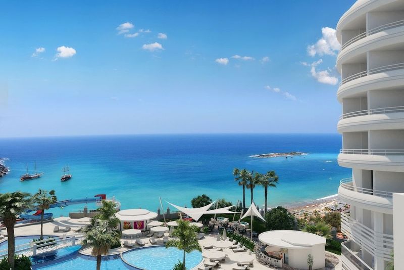 Laguna Beach Alya Resort & Spa - Image 4