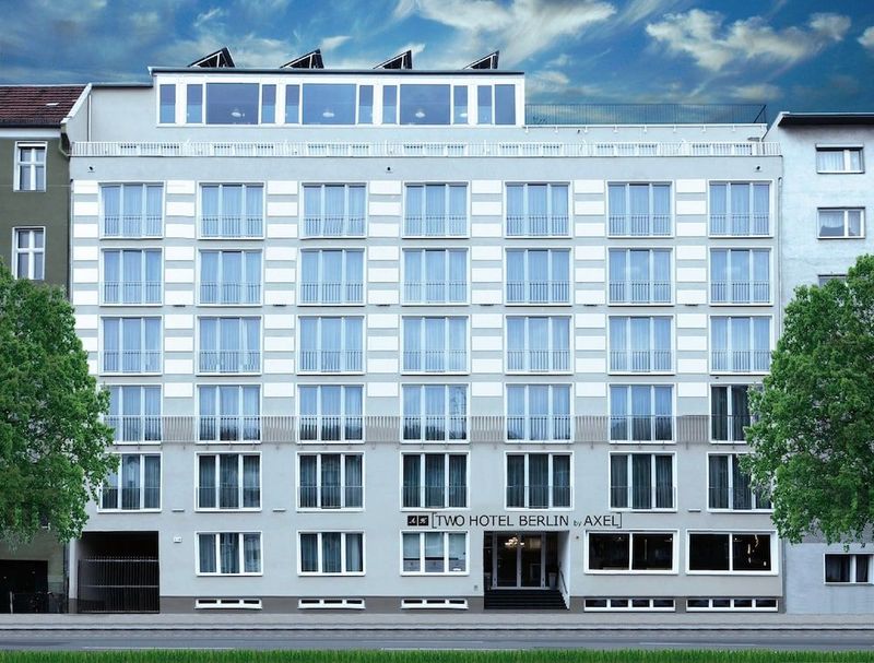 TWO Hotel Berlin by Axel - Image 9