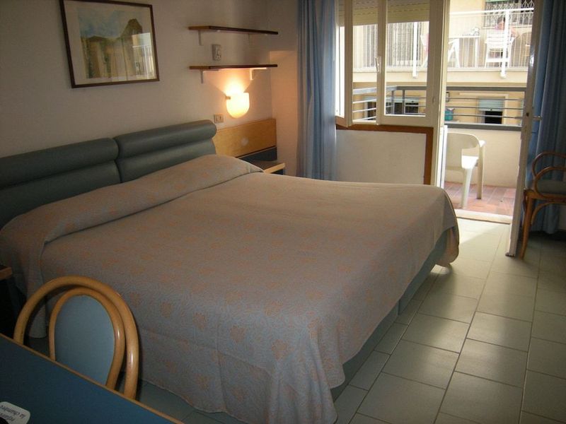 Hotel Ambasciatori Palace - Image 4