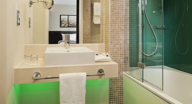 Holiday Inn London - Whitechapel - Image 10