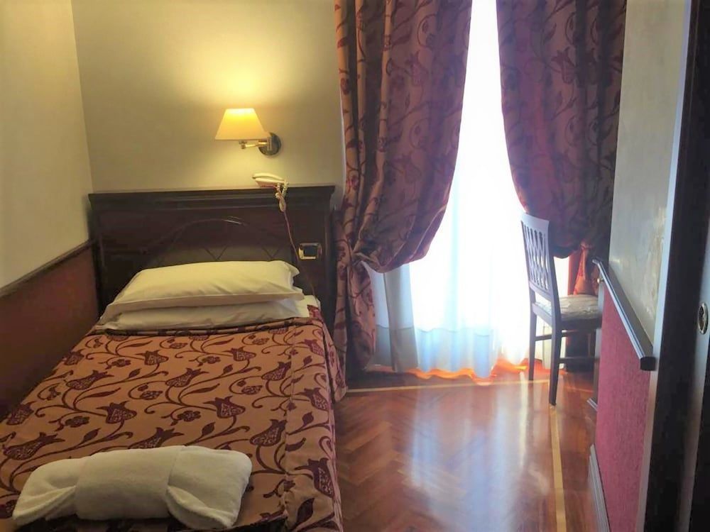 Best Roma - Image 10