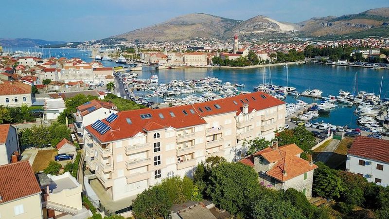 Palace Trogir - Image 6