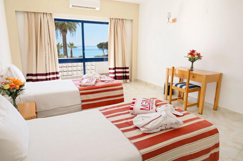 Grand Muthu Oura View Beach Club - Image 8