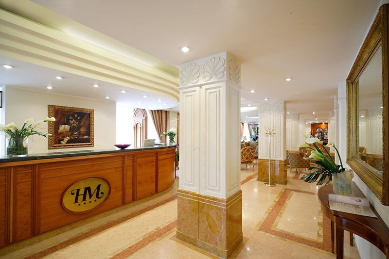 Hotel Mozart - Image 9