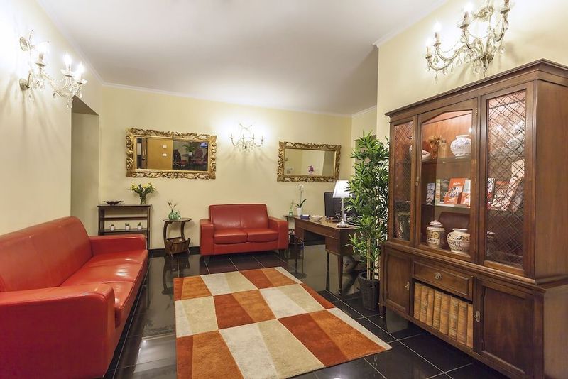 Hotel Regina Giovanna - Image 3