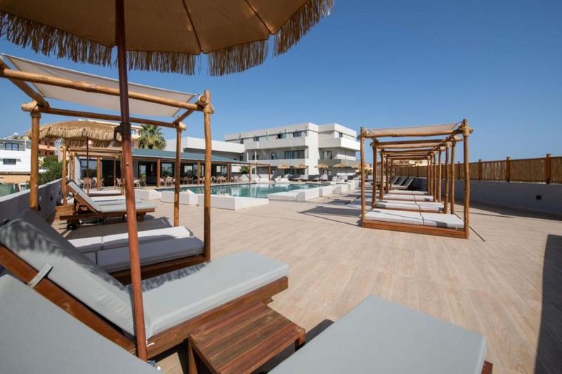 Mare Garden Hotel - Image 5