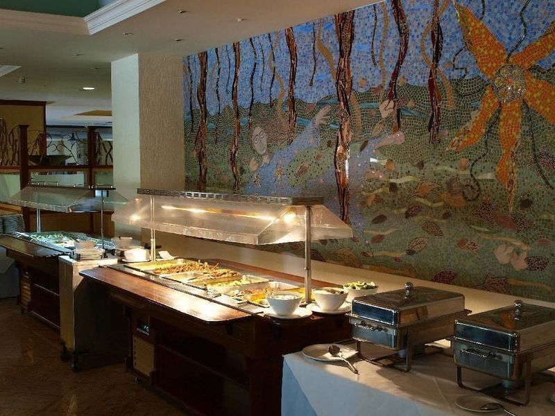 Navarria Hotel - Image 5