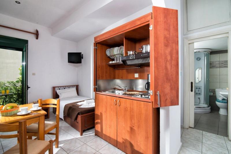 Erofili Apartments - Image 5