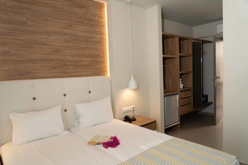 Fevro Hotel - Image 5