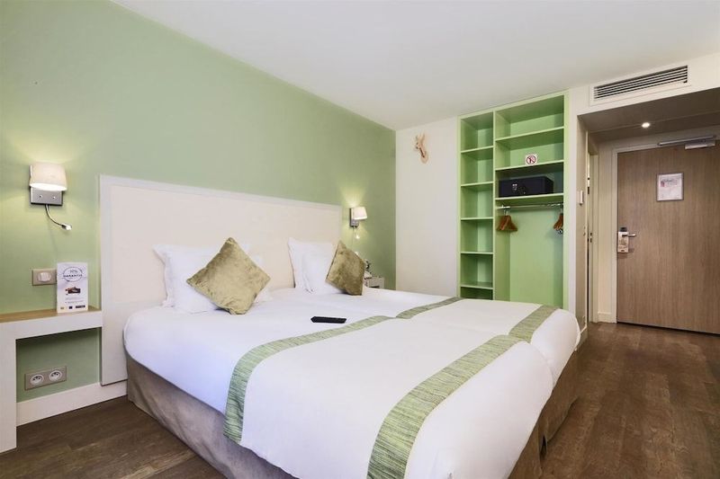 Hotel Kyriad Paris 18 - Porte de Clignancourt - Montmartre - Image 7
