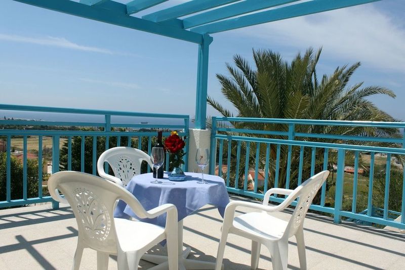 Sunny Hill Hotel Apartments - Image 2