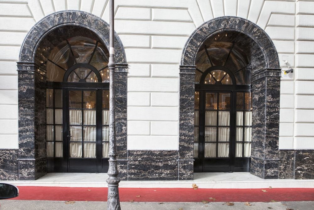 Hotel Des Epoques - Image 7
