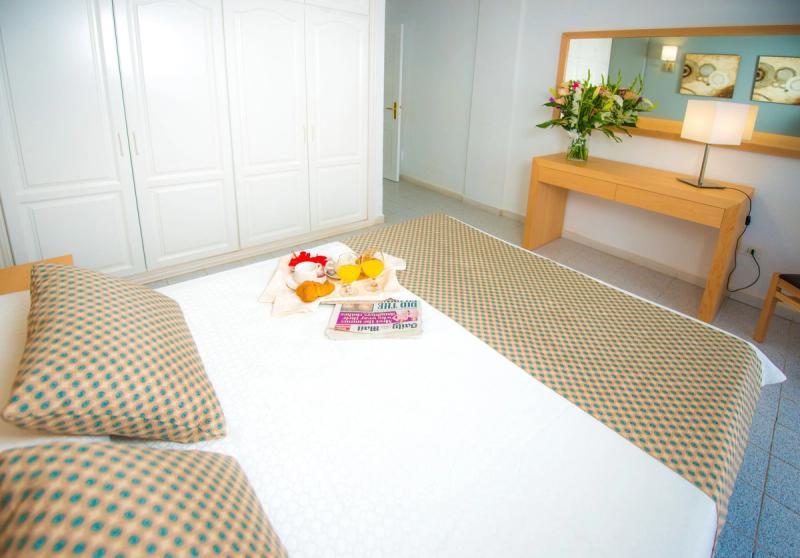 Ona El Marques Resort - Image 8