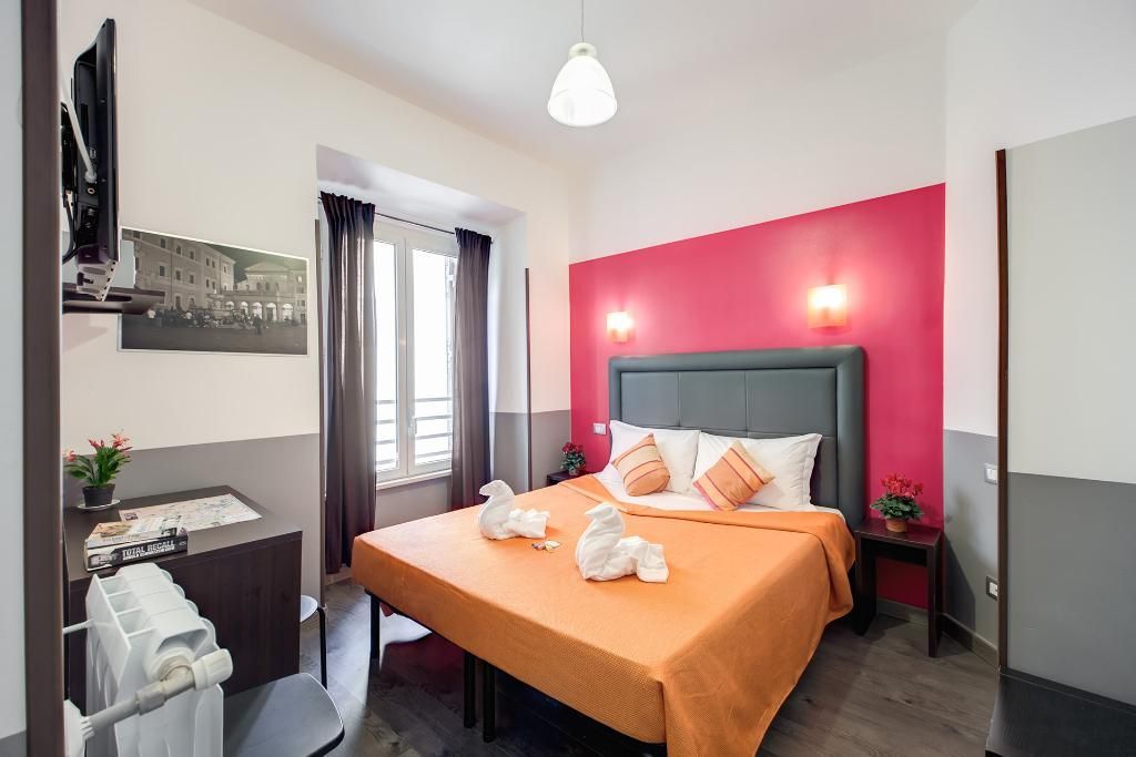 MF Hotel - Image 3