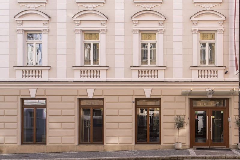 Hotel Carol - Image 1