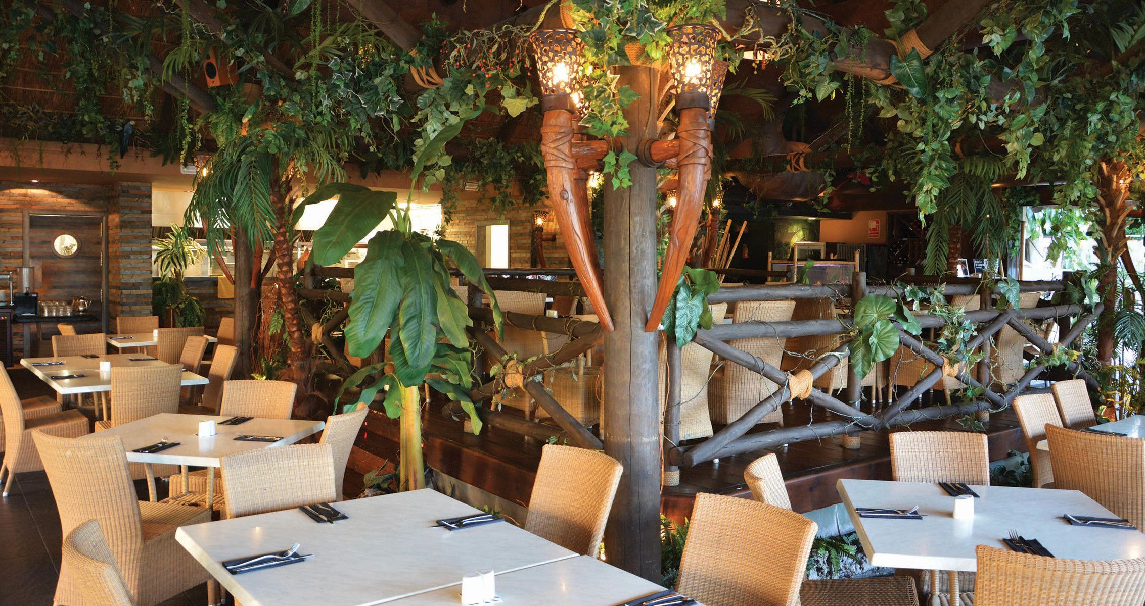 Ramada Hotel & Suites by Wyndham Costa del Sol - Image 7