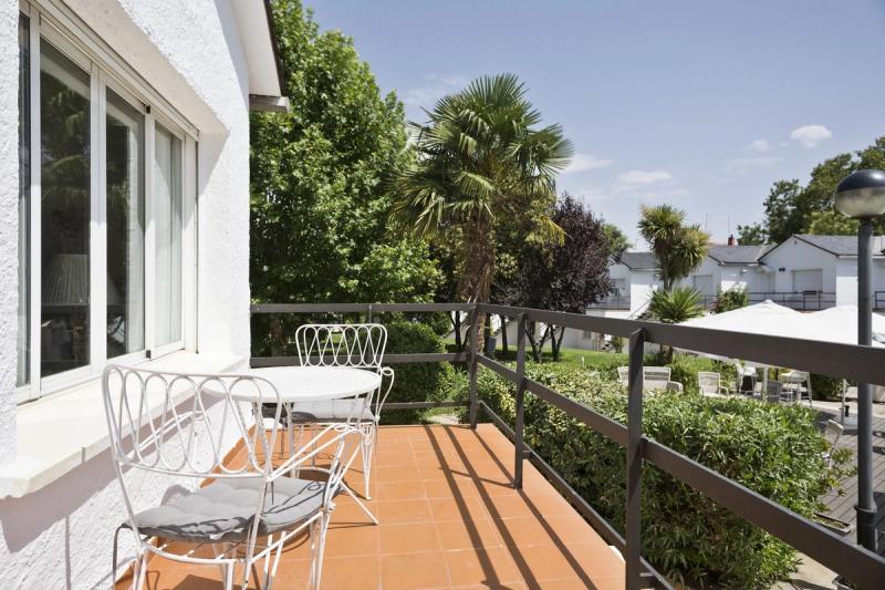 Hotel Osuna Feria Madrid - Image 10