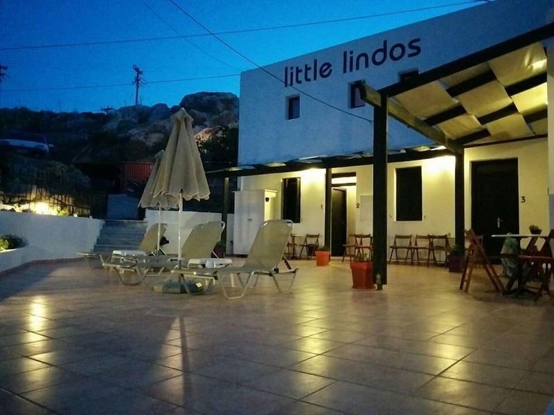Little Lindos Sea View Studios - Image 9