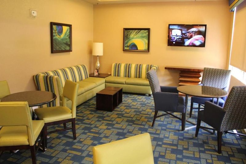 Rosen Inn International - Image 5