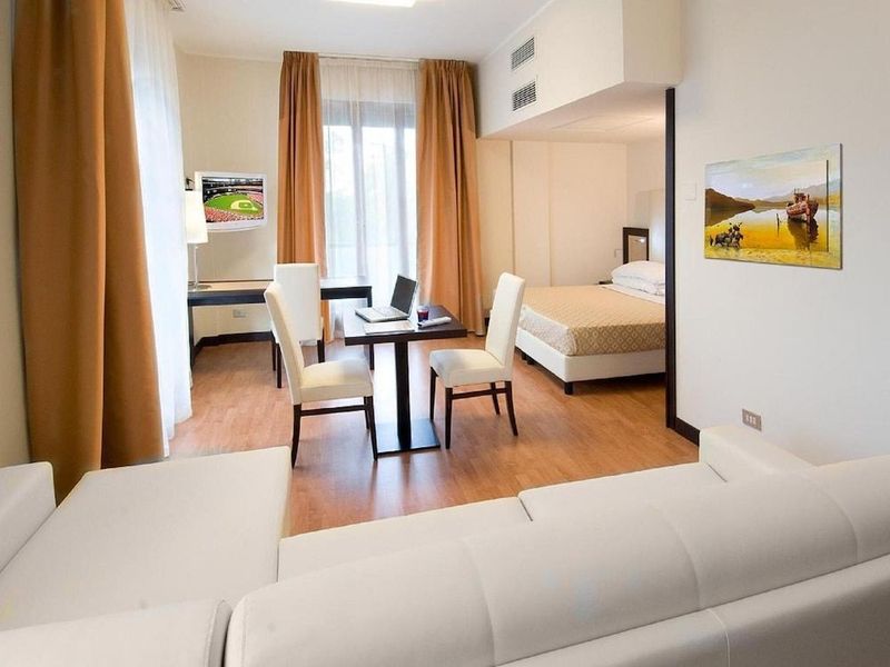 Suite Elite - Image 8