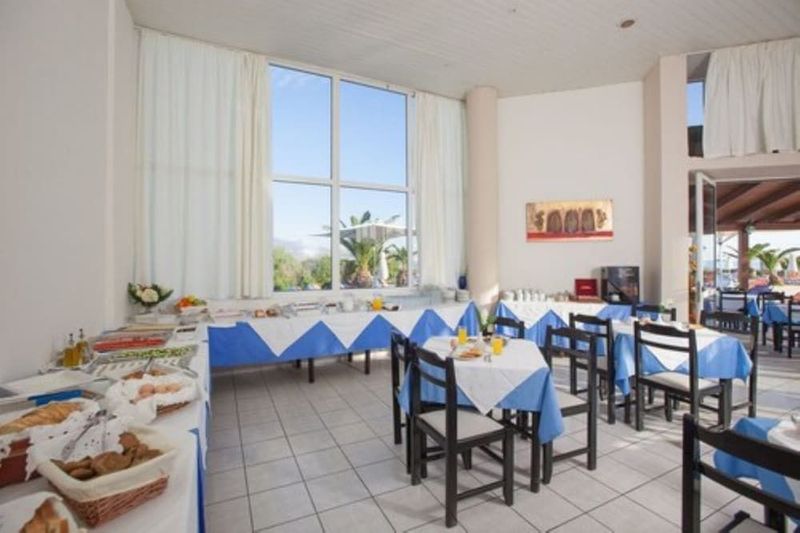 Akti Corali Hotel - Image 6