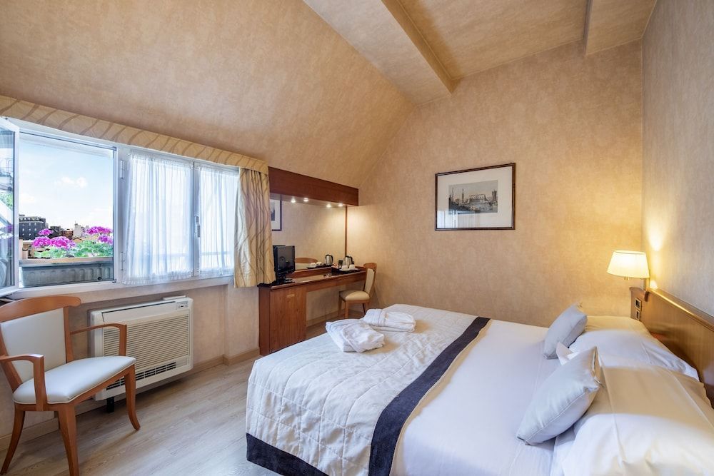 Billede av hotellet Hotel Ascot - nummer 1 af 9