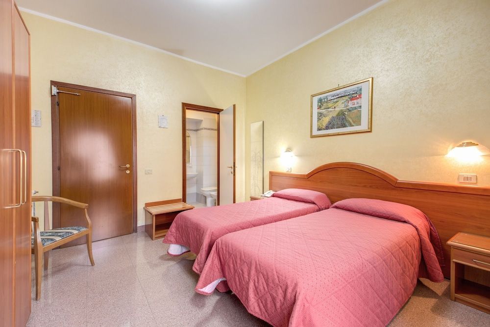 Hotel Milo - Image 8