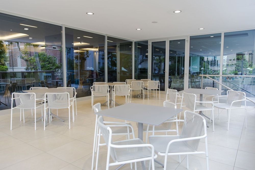 Aqua Hotel - Image 10