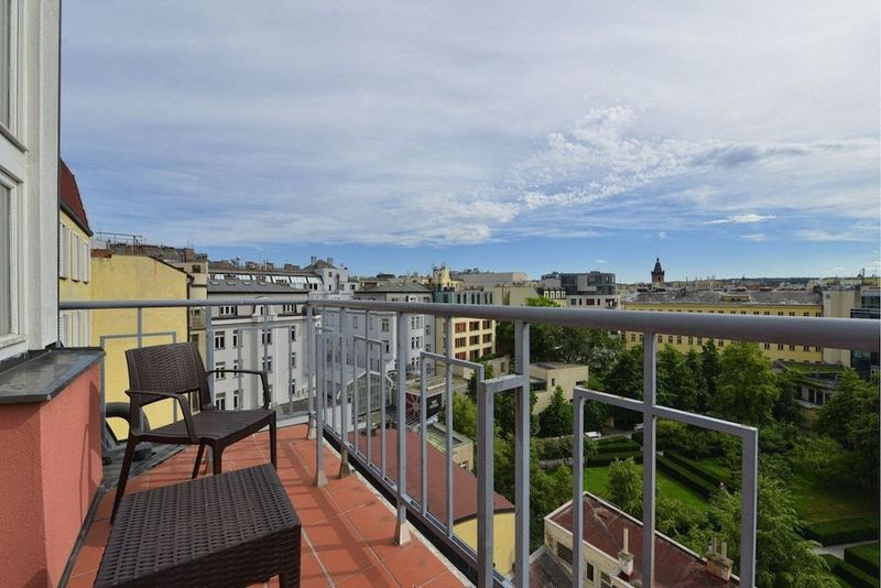 EA Hotel Julis - Image 6