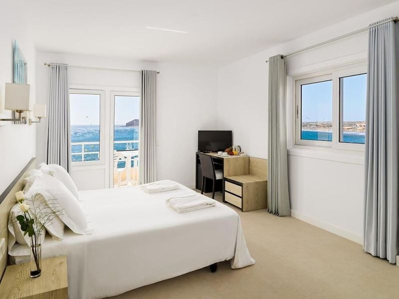Hotel Medano - Image 3