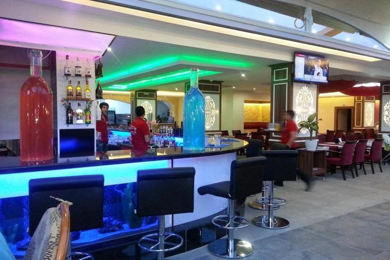 Mitos App & Hotel - Image 4