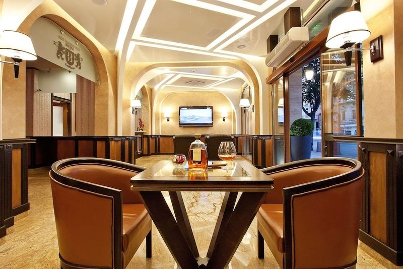 Best Western Plus Bristol Hotel - Image 3