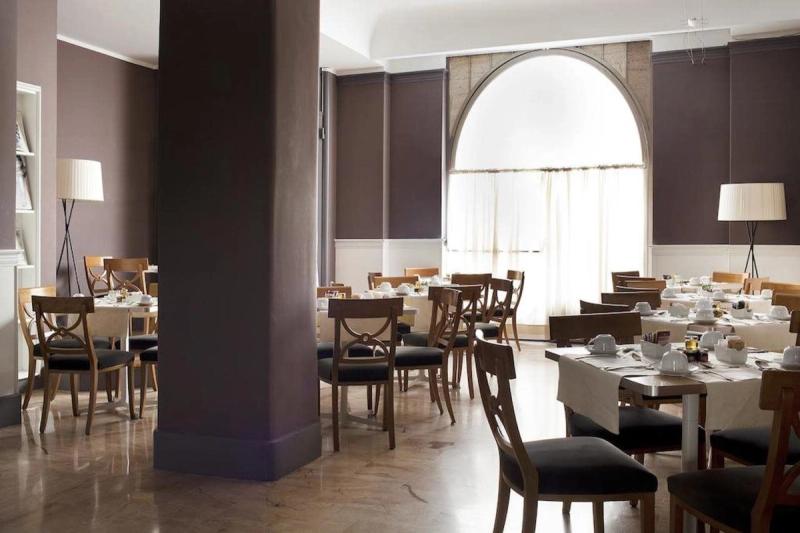 Hotel Principe Di Villafranca - Image 7
