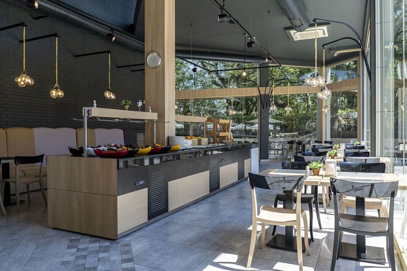 HVD Viva Club Hotel - Image 8