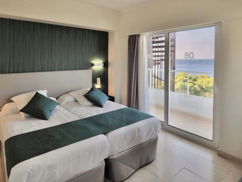 BQ Belvedere Hotel - Image 2
