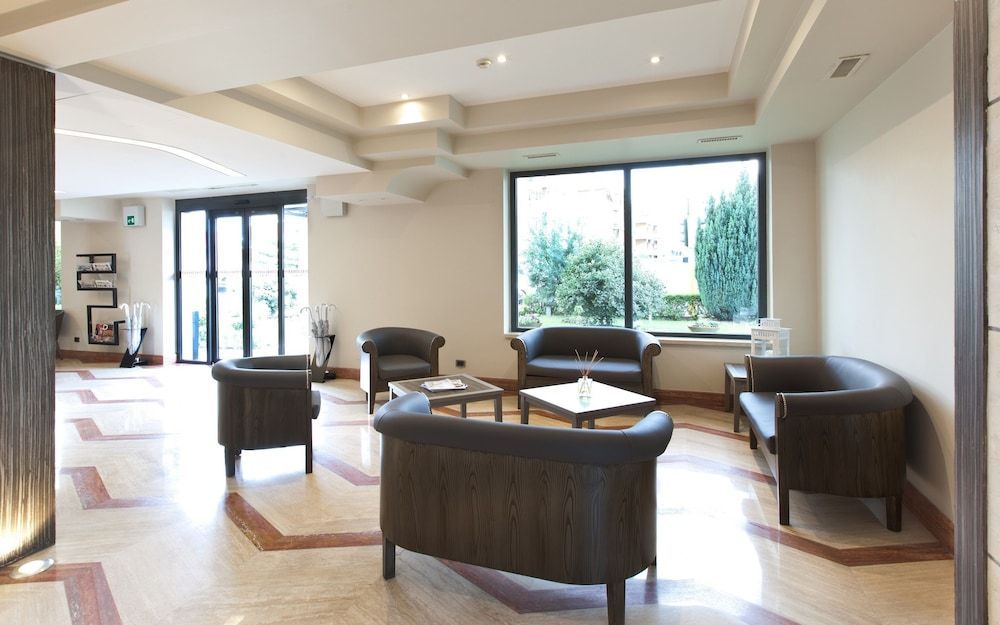 Smooth Hotel Rome West - Image 4