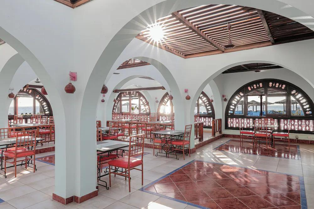 Arabia Azur Resort - Image 9